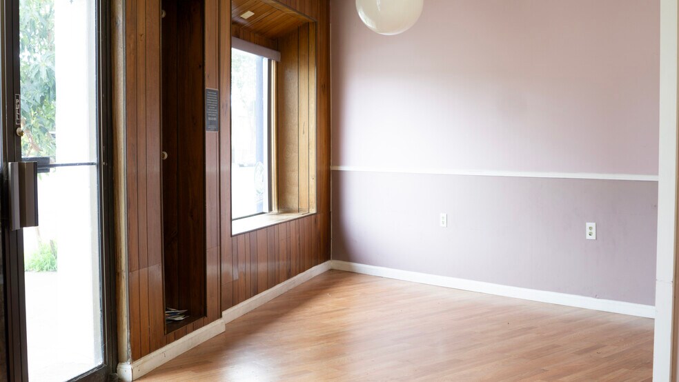 More Photos Of 12491-12493 San Pablo Ave, Richmond Storefront Retail Office For Sale