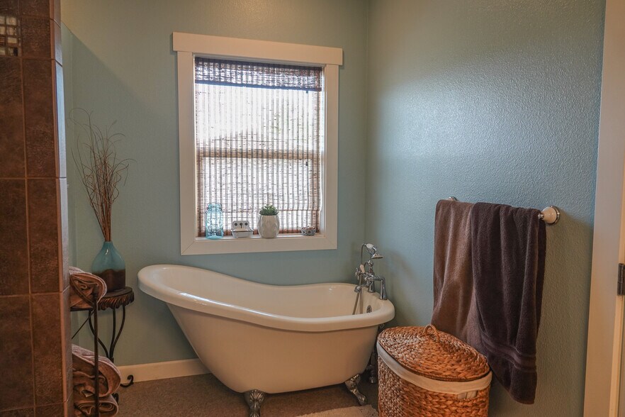 More Photos Of 704 S Phillipe Ln, Montague Land For Sale