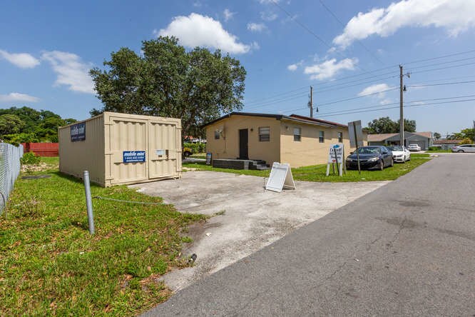 More Photos Of 1000 Foster Rd, Hallandale Beach Religious Facility For Sale