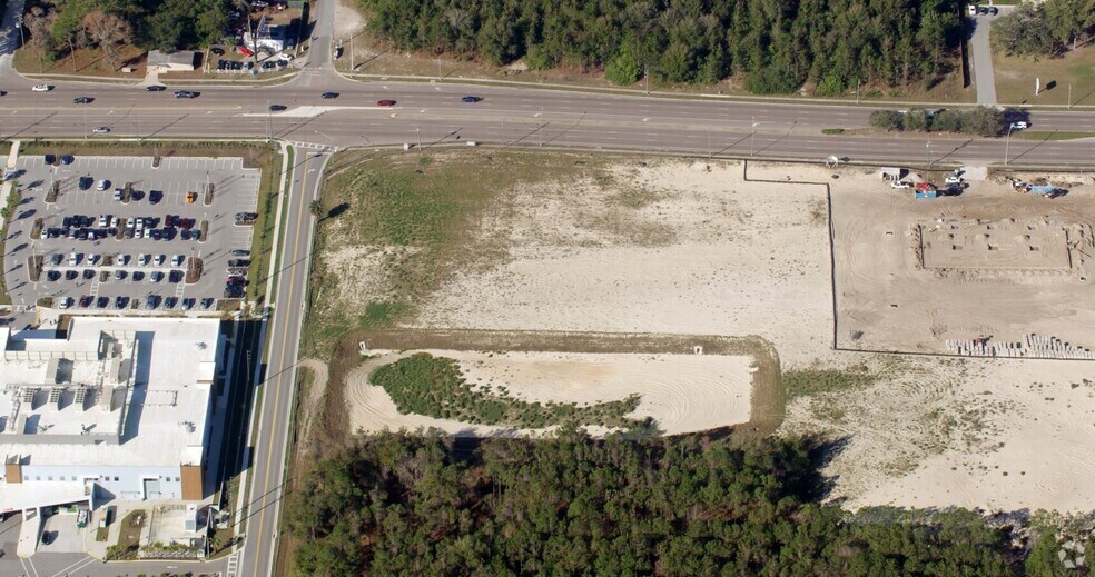 More Photos Of 8224 Little Rd, New Port Richey Storefront For Lease