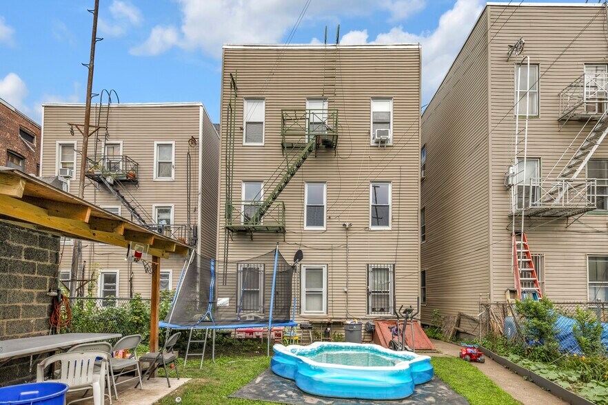 More Photos Of 127 Parker Ave, Passaic Multifamily For Sale