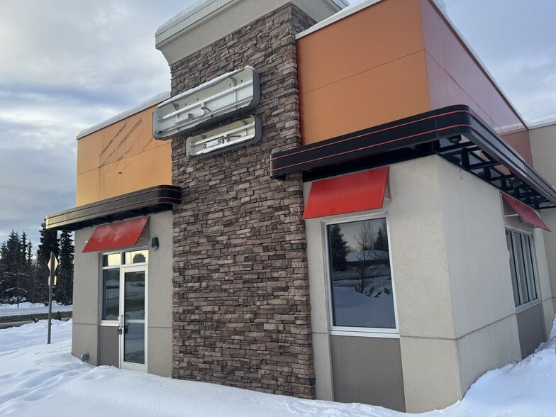 More Photos Of 1975 Abbott Rd, Anchorage Fast Food For Sale