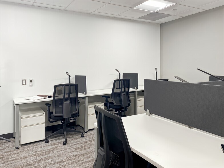 More Photos Of 4301 Route 1, Monmouth Junction Coworking Space