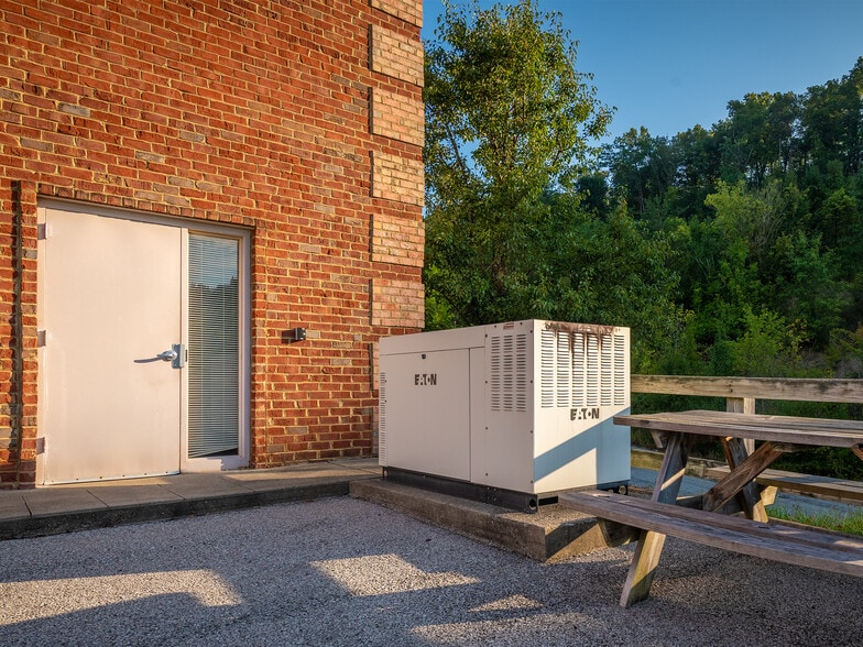 More Photos Of 4003 Out Look Dr, Hurricane Office For Sale