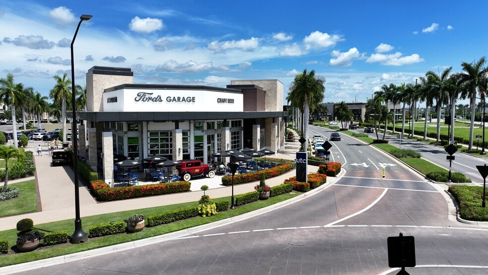 More Photos Of 101 N Cattlemen Rd, Sarasota Unknown For Lease