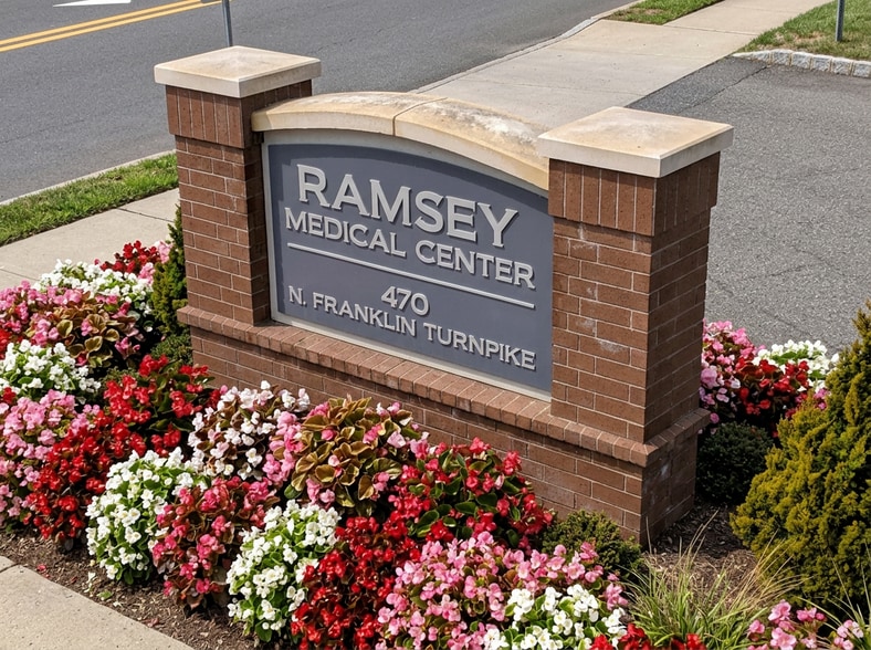 More Photos Of 470 Franklin Tpke, Ramsey Medical For Lease