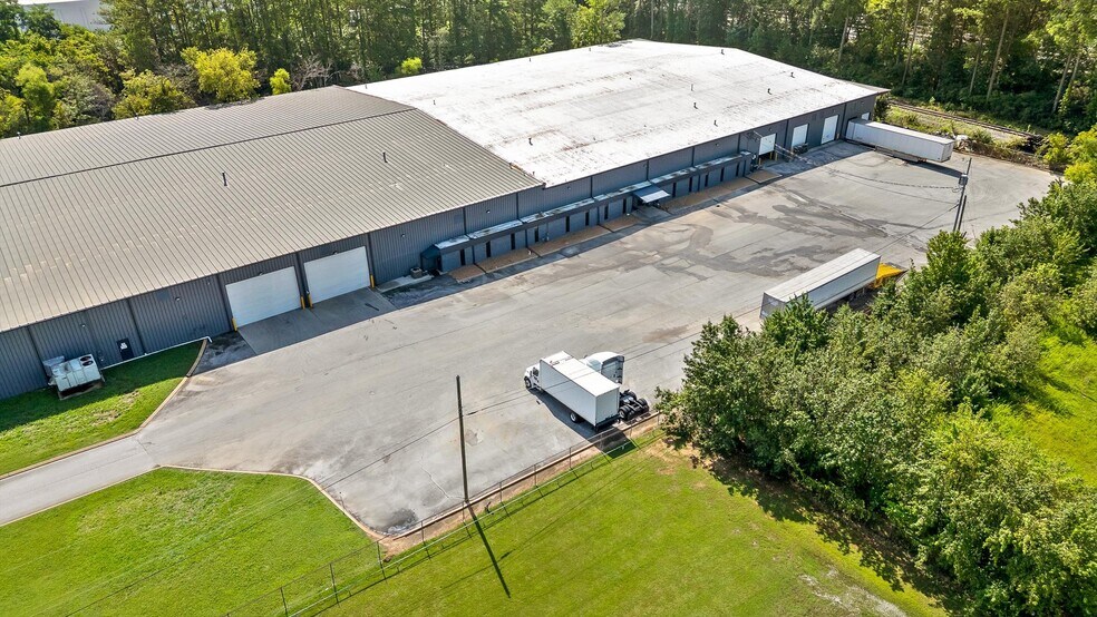 More Photos Of 3794 Tag Rd, Chattanooga Warehouse For Lease