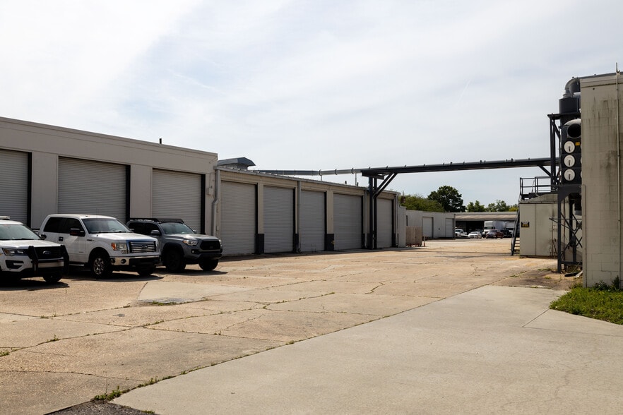 More Photos Of 1357 W Beaver St, Jacksonville Manufacturing For Sale