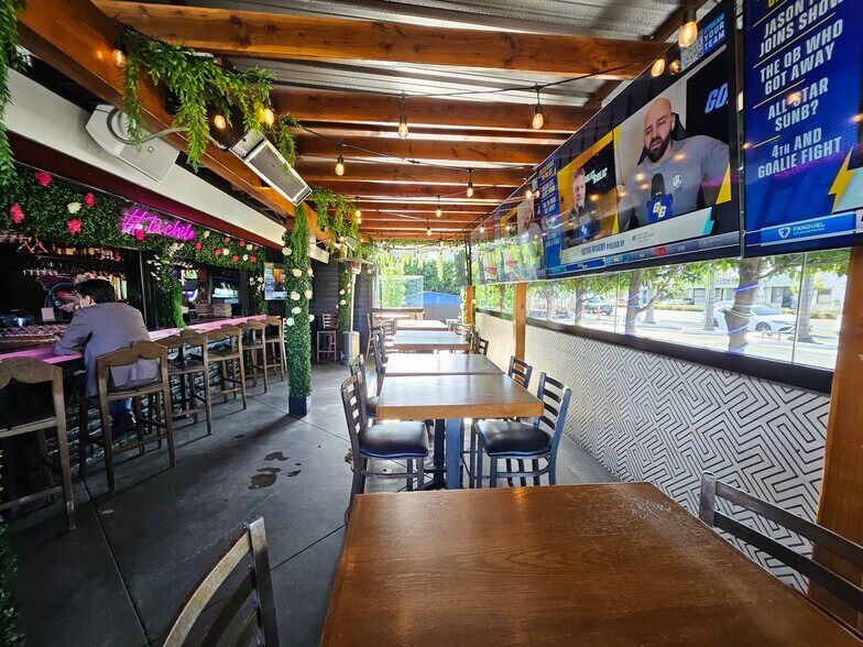 More Photos Of 12056 Paramount Blvd, Downey Restaurant For Sale