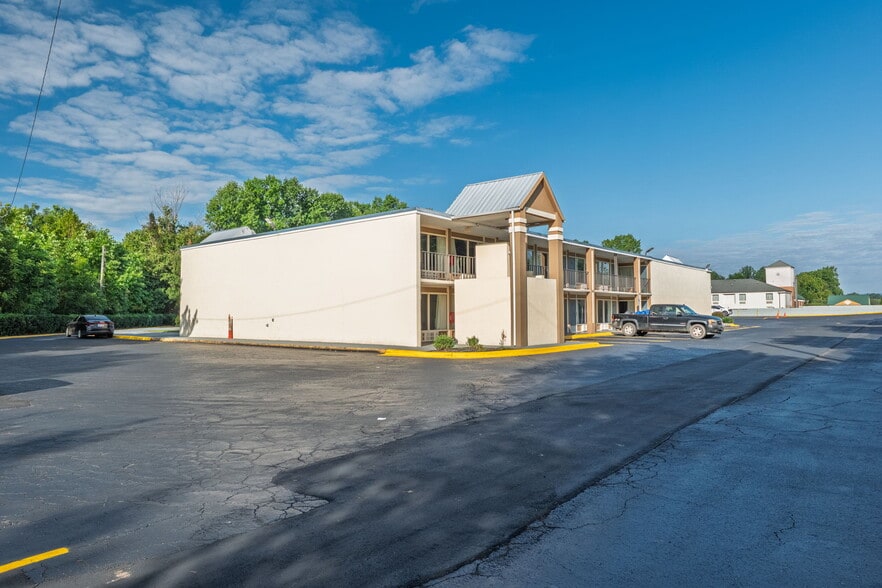 More Photos Of 2402 S Sterling St, Morganton Hotel For Sale
