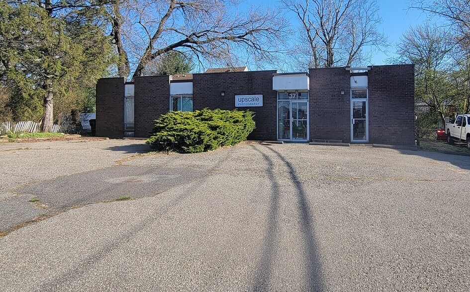 Primary Photo Of 37 W Prospect St, East Brunswick Freestanding For Sale