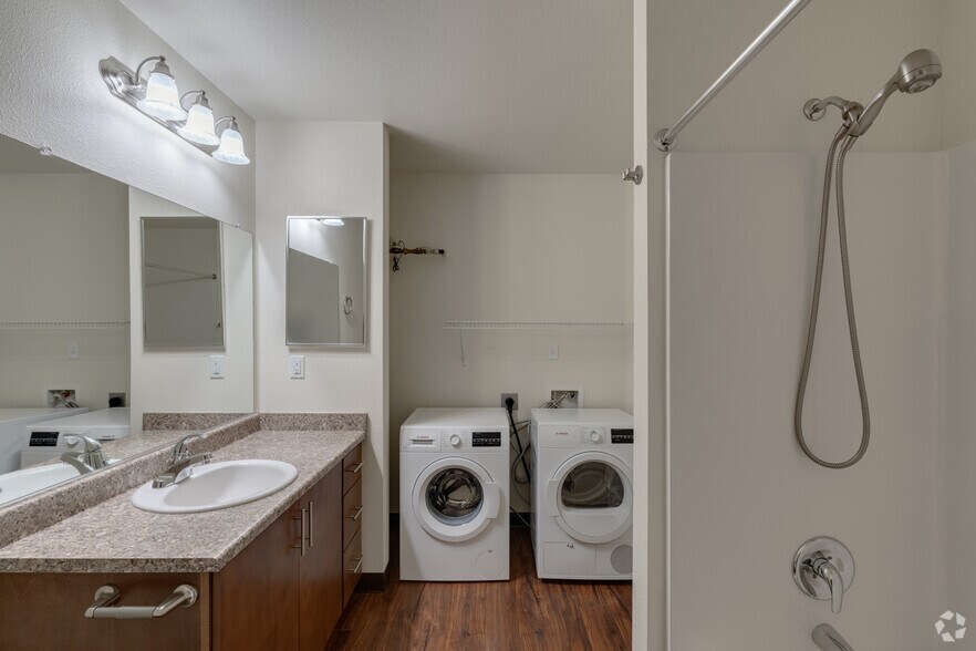 More Photos Of 9520 SW Greenburg Rd, Tigard Apartments For Sale