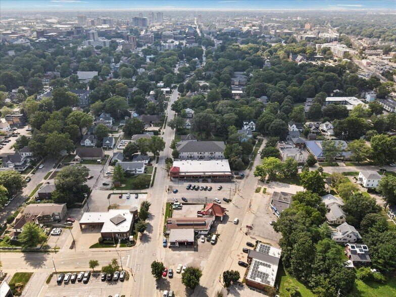 More Photos Of 306 Springfield Ave, Urbana Storefront Retail Office For Sale