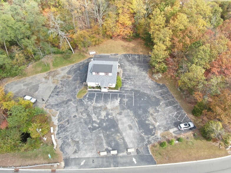 More Photos Of 409 Woodport Rd, Sparta Freestanding For Sale