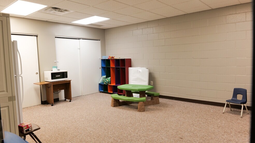 More Photos Of 690 Morgantown Rd, Uniontown Religious Facility For Sale