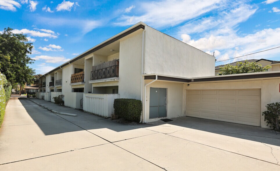 More Photos Of 231 N Alhambra Ave, Monterey Park Apartments For Sale