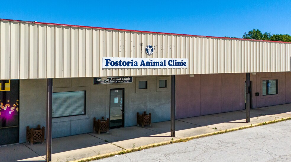 More Photos Of 520-560 Plaza Dr, Fostoria Unknown For Lease