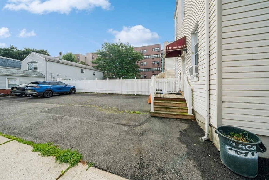 More Photos Of 274 Centre Ave, Secaucus Storefront Retail Residential For Sale