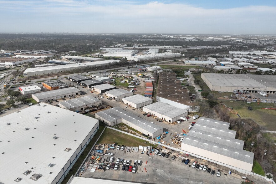 More Photos Of 12826 Hempstead Rd, Houston Unknown For Lease