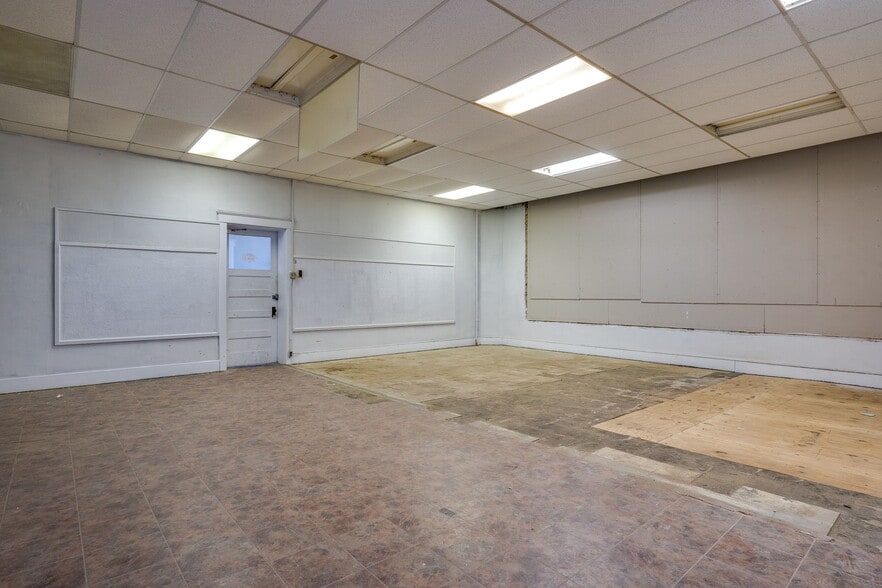 More Photos Of 408 N Conover St, Dayton Schools For Sale