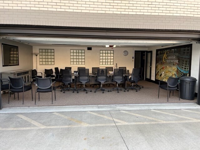 More Photos Of 15 N Central Ave, Canonsburg Office For Lease