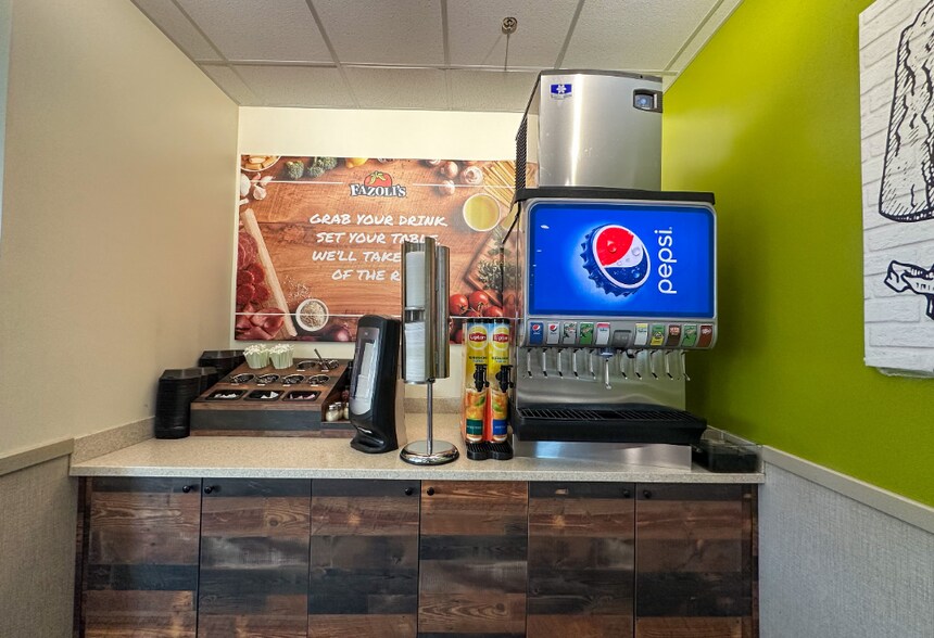 More Photos Of 5120 E Arrowhead Pky, Sioux Falls Fast Food For Sale