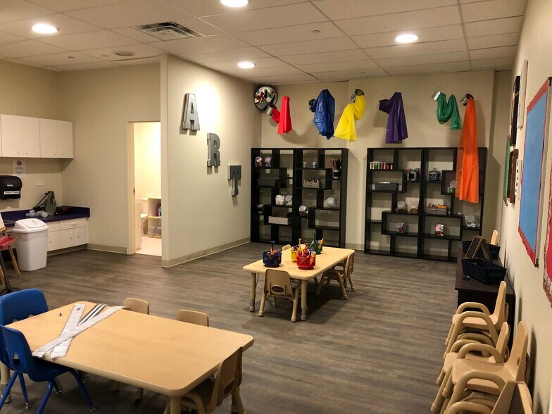 More Photos Of 151 Brand Rd, Murphy Daycare Center For Sale