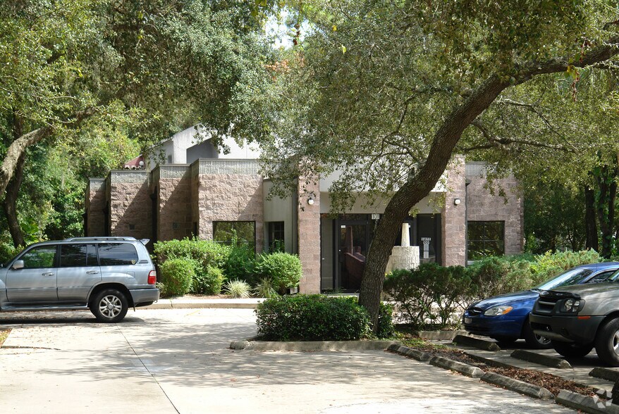 More Photos Of 101 N 8th St, Lake Mary Medical For Sale