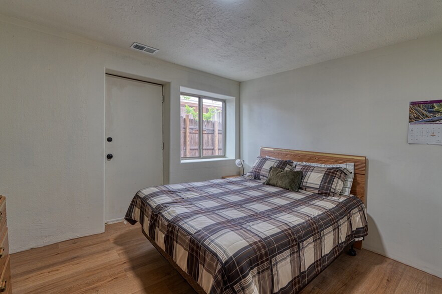 More Photos Of 720-724 School St, Espanola Apartments For Sale