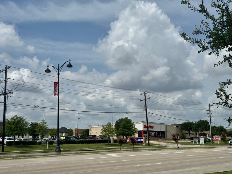 More Photos Of 5121 S Custer Rd, McKinney Medical For Sale