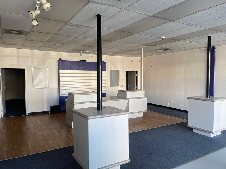 More Photos Of 506 E Weber Ave, Stockton Apartments For Lease