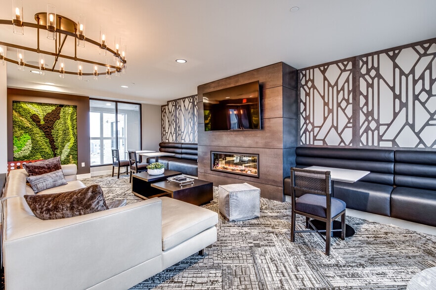 More Photos Of 800 Cretin Ave S, Saint Paul Apartments For Lease