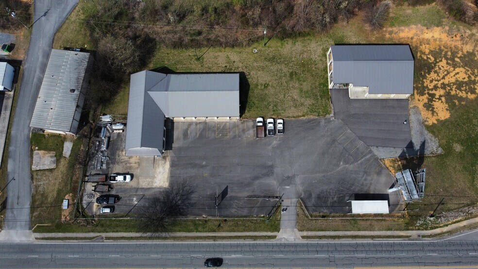 More Photos Of 2065 Cleveland Hwy, Dalton Flex For Sale