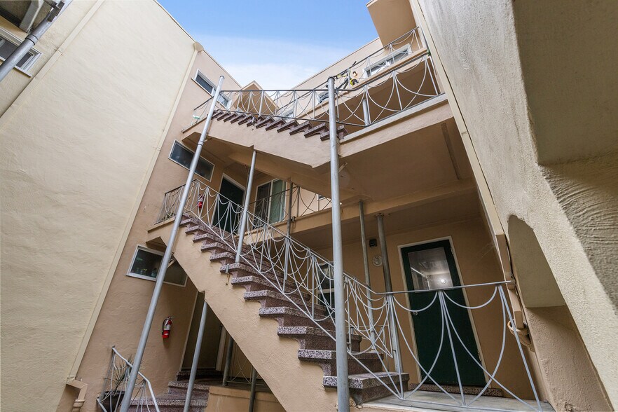 More Photos Of 266 Abbot Ave, Daly City Apartments For Sale