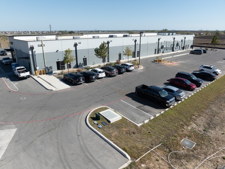 More Photos Of 3605 E Loop 1604, Converse Unknown For Lease