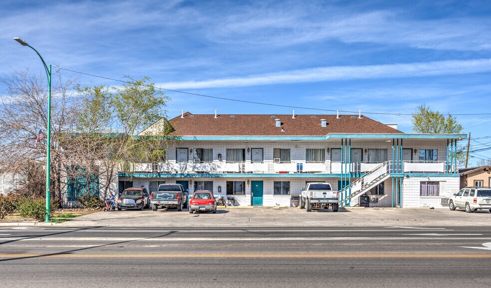 More Photos Of 390 W Williams Ave, Fallon Hotel For Sale