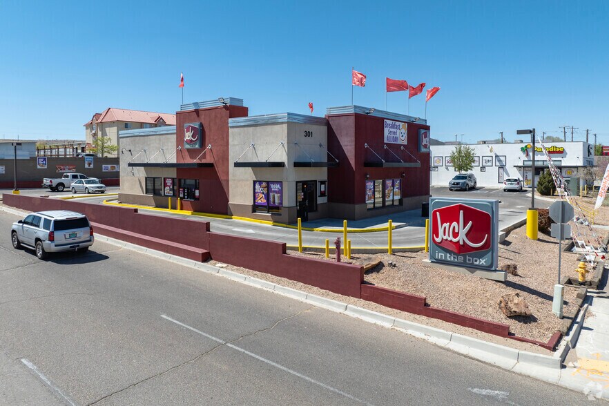 Primary Photo Of 301 98th St, Albuquerque Fast Food For Sale