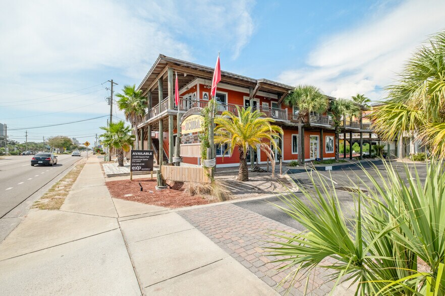 More Photos Of 503A Harbor Blvd, Destin Flex For Lease