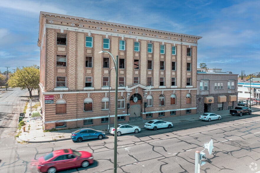 More Photos Of 807 N El Dorado St, Stockton Apartments For Sale