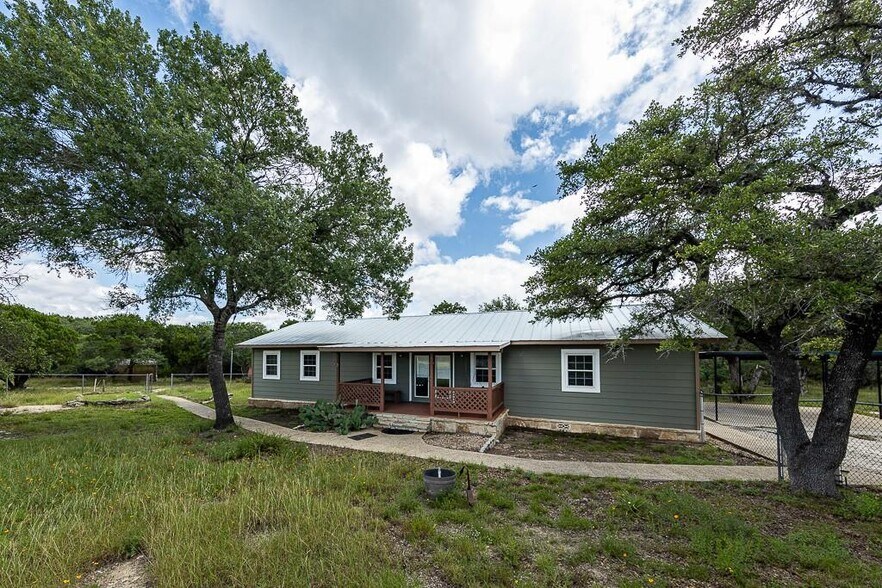 More Photos Of 154 Linda Dr, Canyon Lake Land For Sale