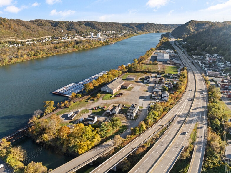 More Photos Of 2200 Union St, Bellaire Industrial For Sale