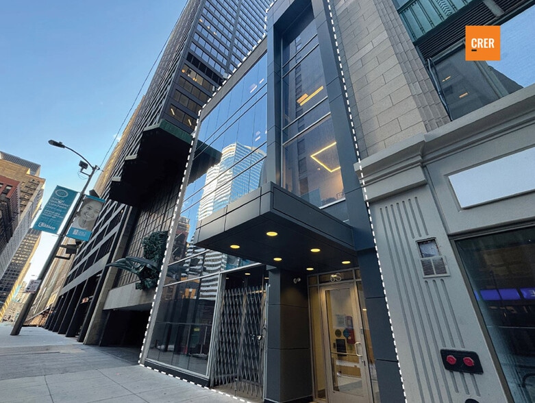 Primary Photo Of 6 S Clark St, Chicago Loft Creative Space For Lease