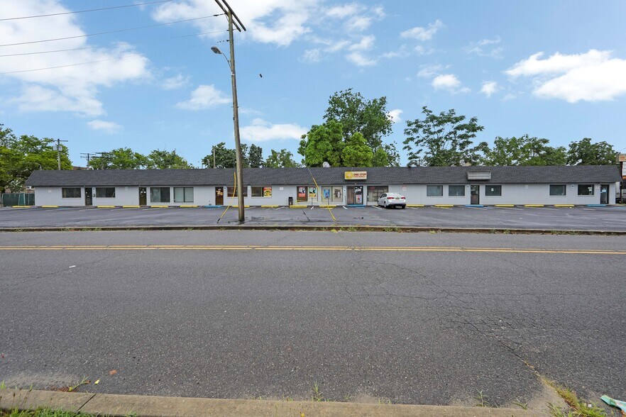 More Photos Of 201-211 Kates Blvd, Millville General Retail For Sale