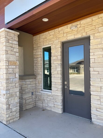 More Photos Of 2951 FM 1460, Georgetown Office For Sale