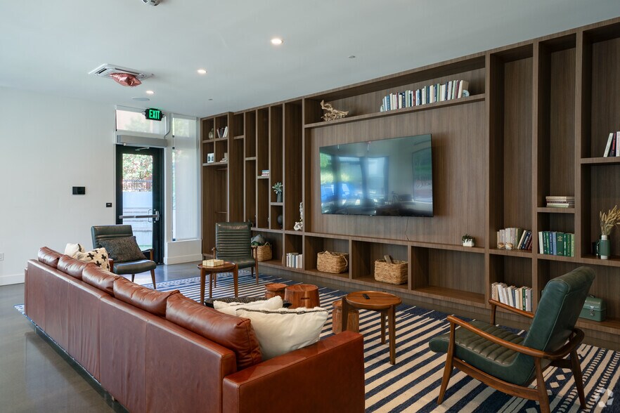 More Photos Of 101 Pringle Ave, Walnut Creek Apartments For Lease