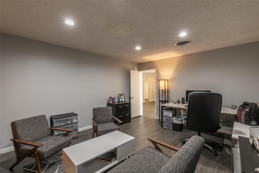 More Photos Of 434 Jefferson St E, Sulphur Springs Religious Facility For Sale