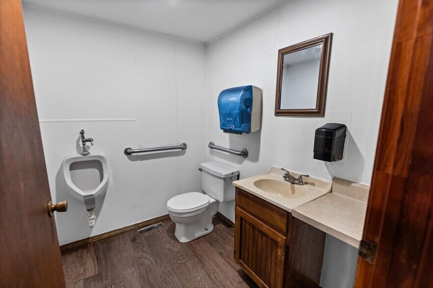 More Photos Of 1162 School St, Percy Restaurant For Sale