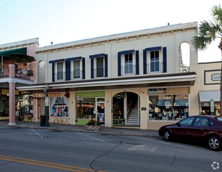 Primary Photo Of 426-432 N Donnelly St, Mount Dora Storefront Retail Residential For Lease