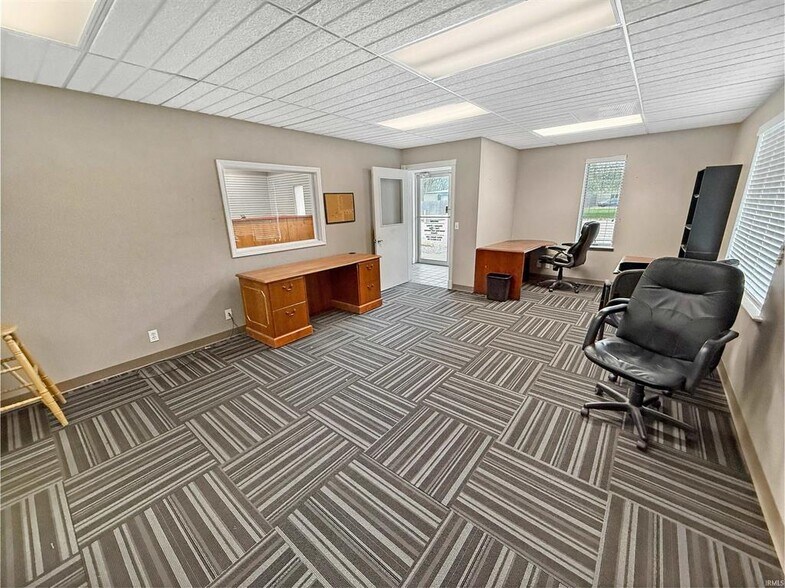 More Photos Of 2632 Cathy Ln, Jasper Warehouse For Sale