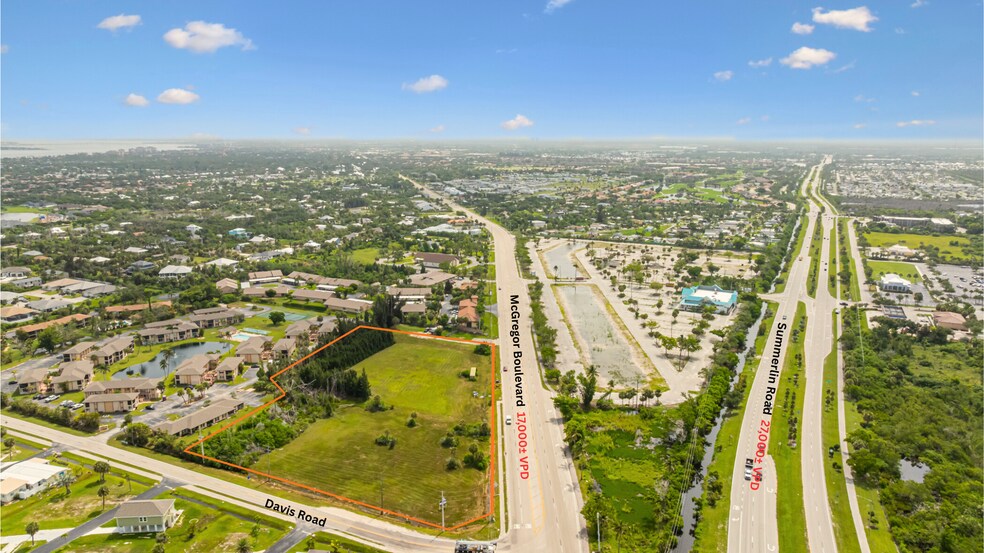 Primary Photo Of 16984-16998 McGregor Blvd, Fort Myers Land For Sale